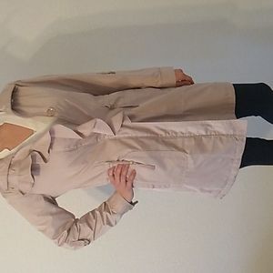 Tahari lightweight jacket with ruffles